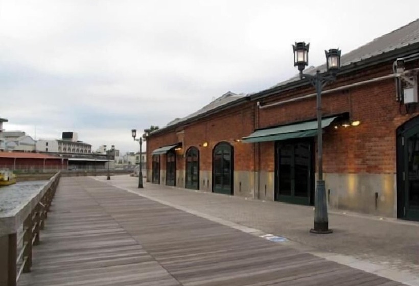 Y S Hotel Hanshin Amagasaki Ekimae