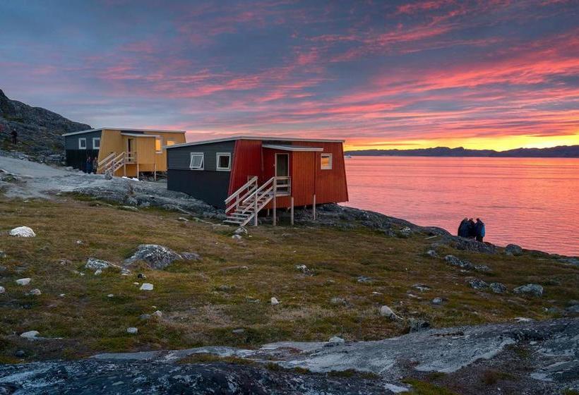 Inuk Hostels