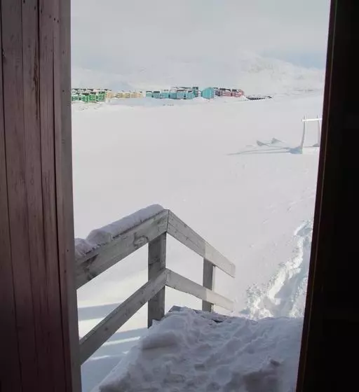 Inuk Hostels