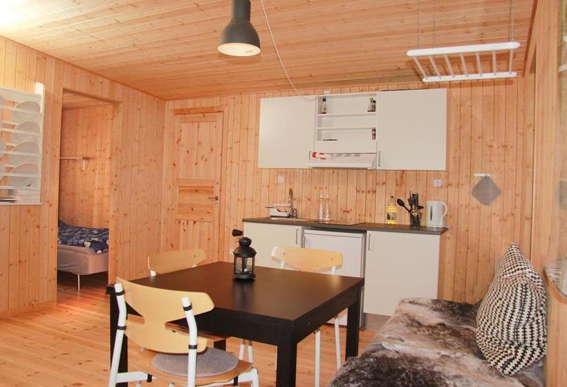 Inuk Hostels