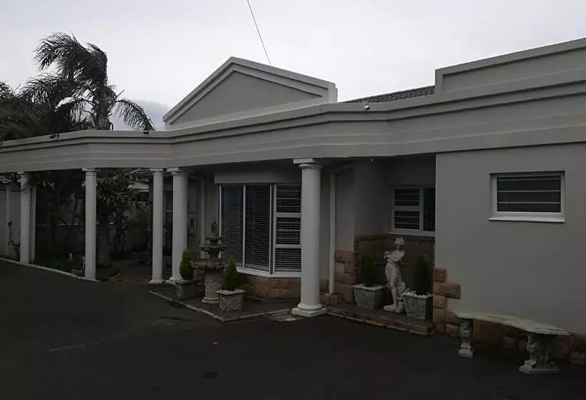 Ocean Hideaway Bed And Breakfast