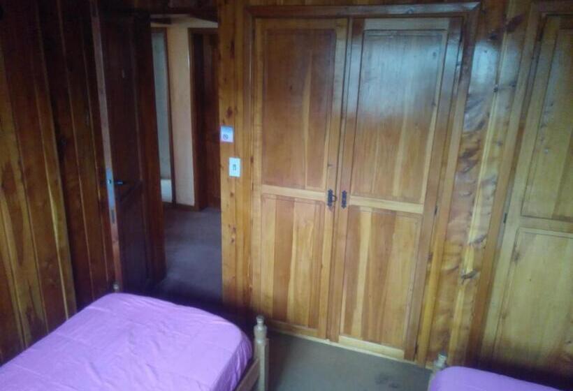 Universal Traveller's Hostel