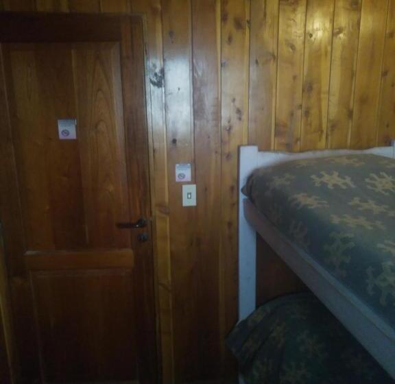 Universal Traveller's Hostel