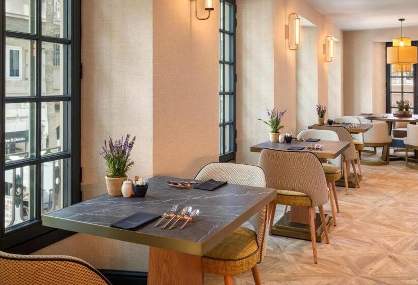 ホテル Catalonia Puerta Del Mar