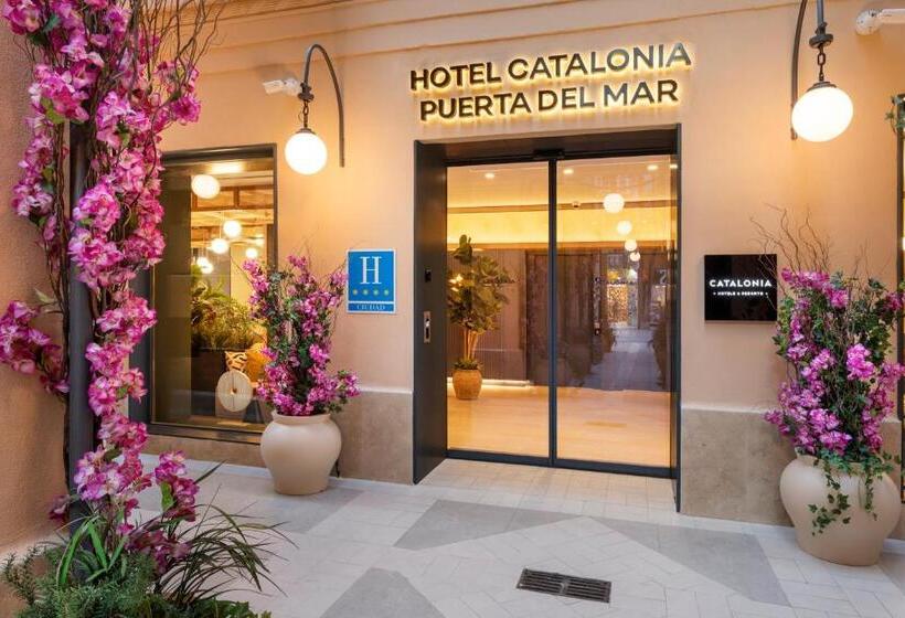 ホテル Catalonia Puerta Del Mar