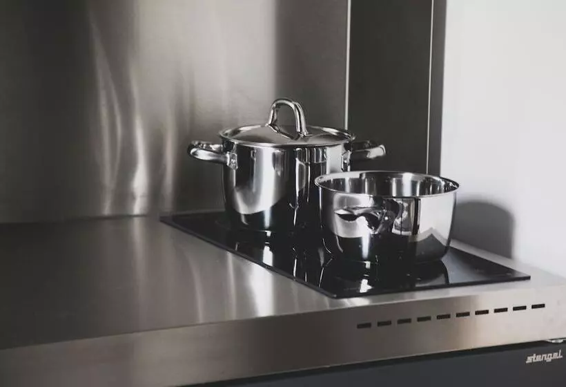 ホテル Das Schlafwerk Köln Messe