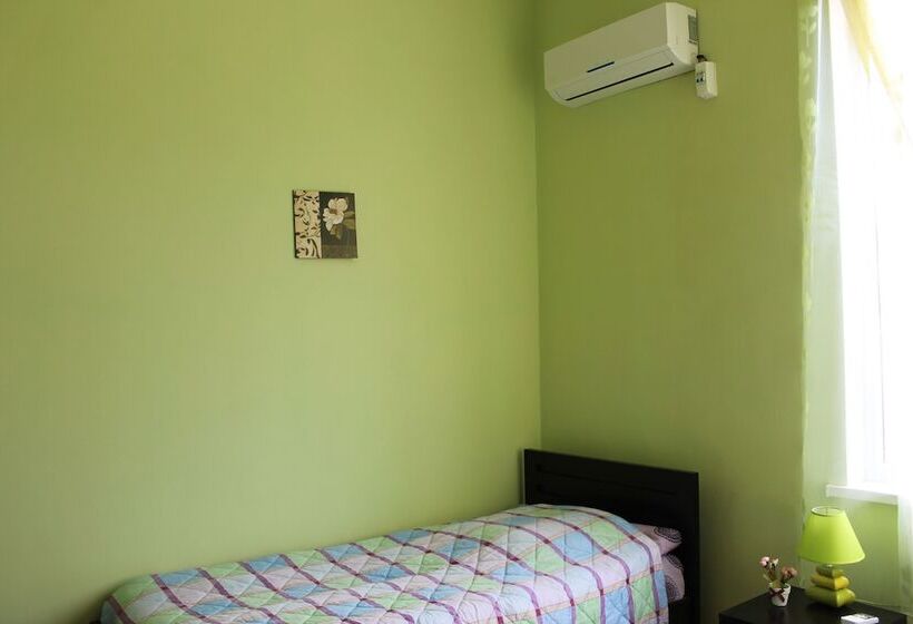 Pensão La Deka Guesthouse