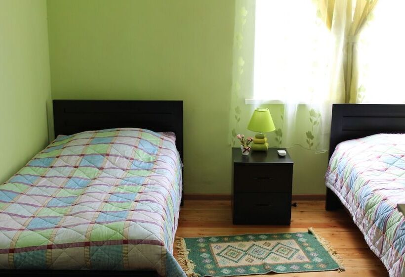 Pensão La Deka Guesthouse