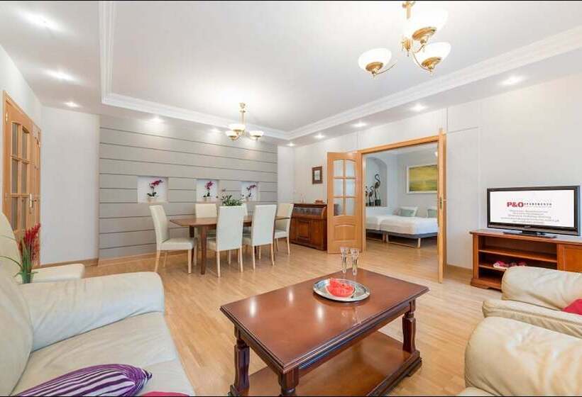 P&o Apartments Center