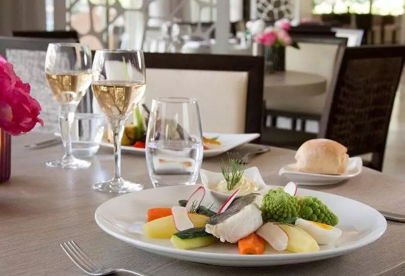 The Originals Résidence, Les Strélitzias