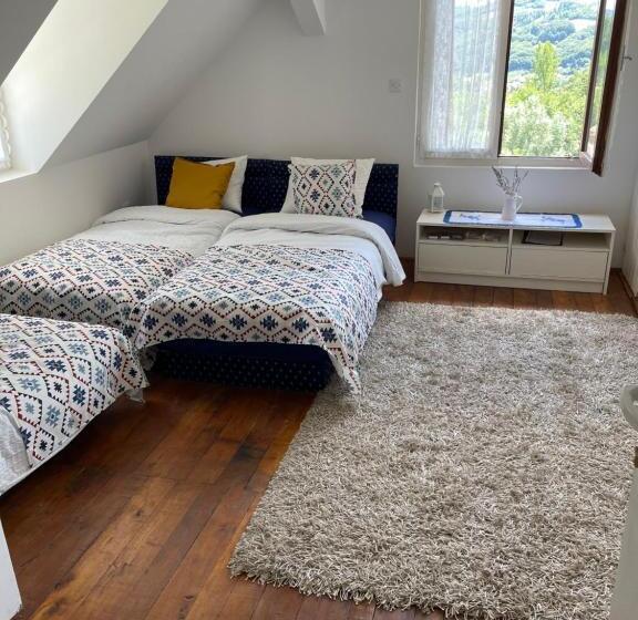 Kucica Djukanovic Dobri Potok