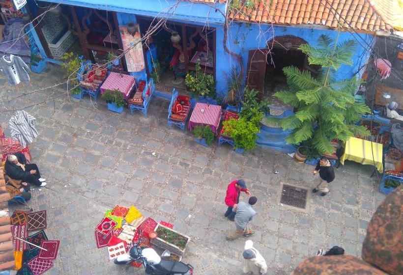 ホテル Al Kassaba