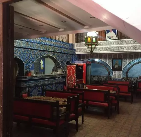 ホテル Al Kassaba