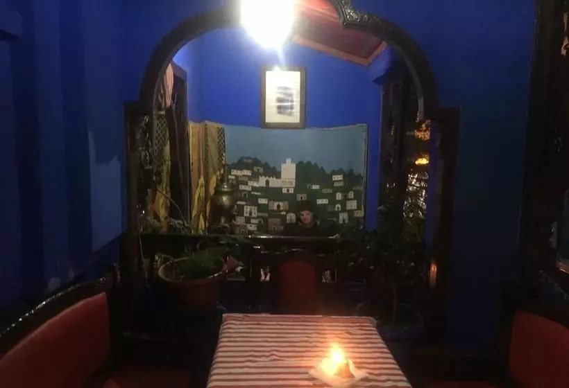 ホテル Al Kassaba
