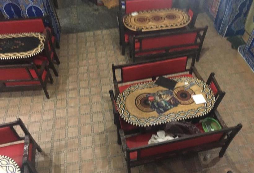 ホテル Al Kassaba