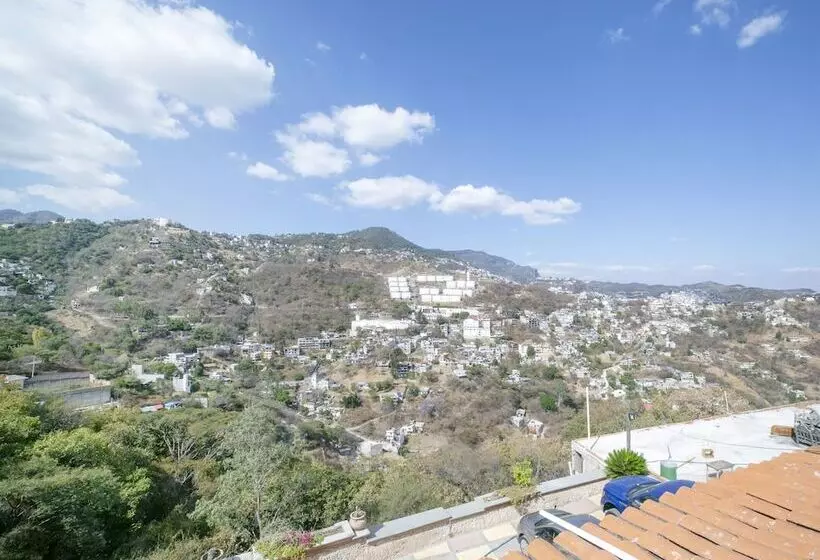 ホテル Colonial Taxco
