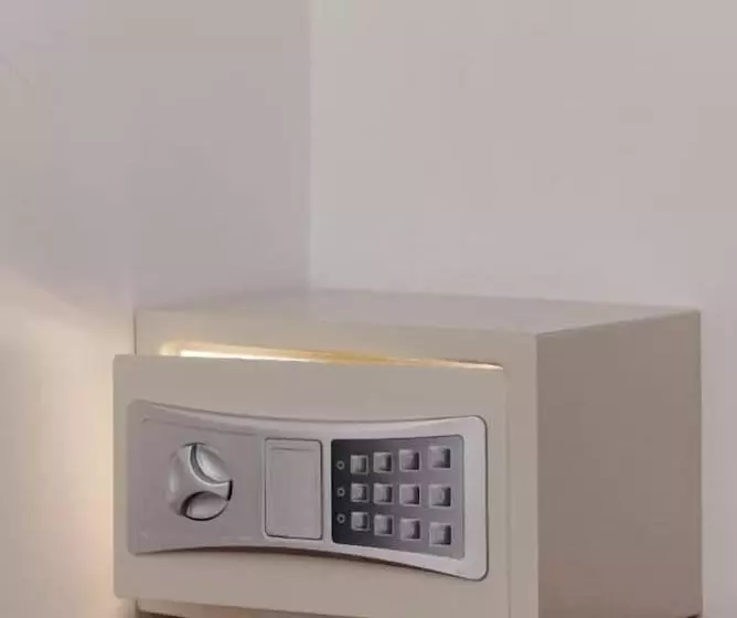 هتل Es Riviera Ejecutivo