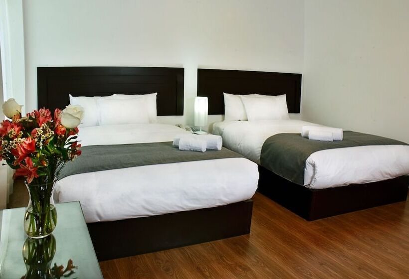 בית מלון כפרי Es Riviera Ejecutivo