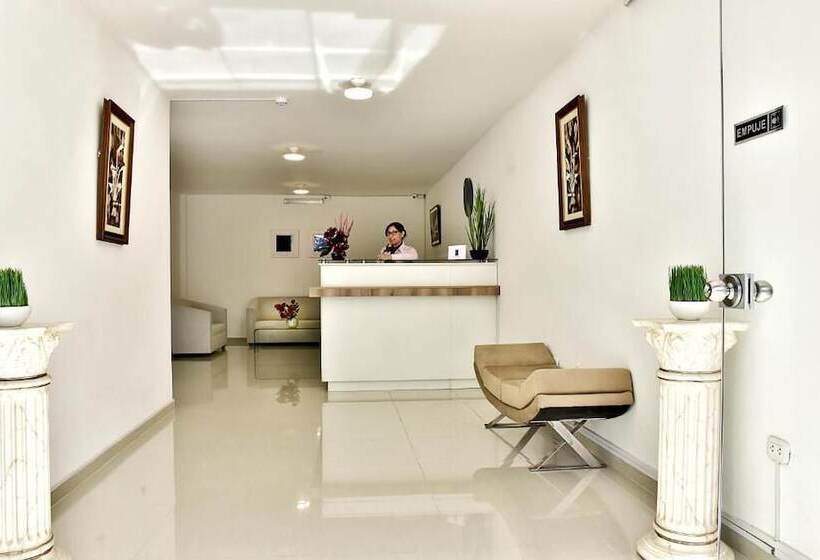 בית מלון כפרי Es Riviera Ejecutivo