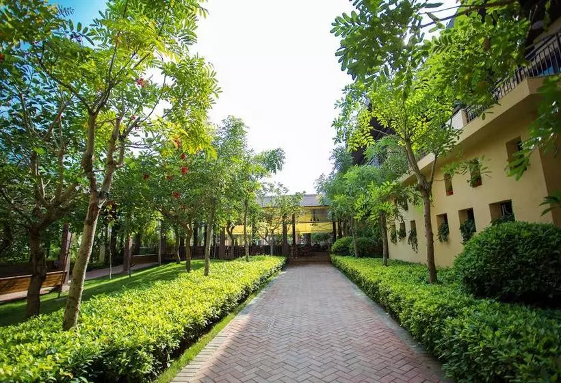 ホテル Xishuangbanna Yajule City Golf