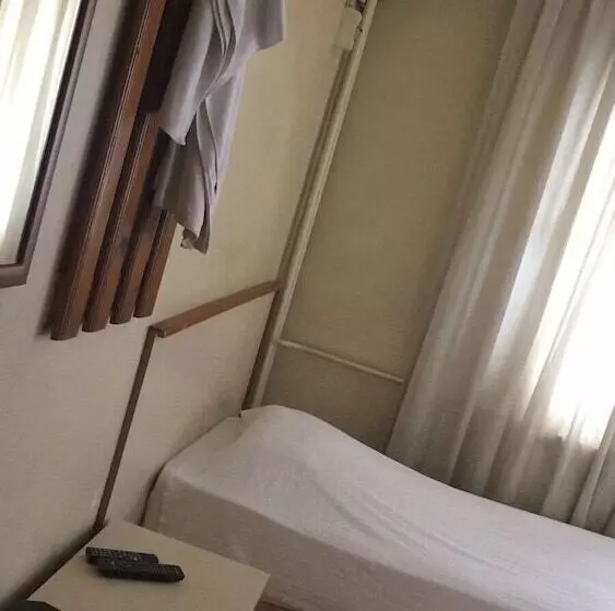 Saray Otel