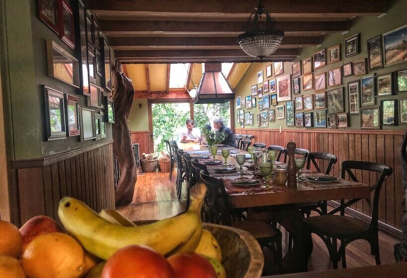 هتل Barraco Lodge