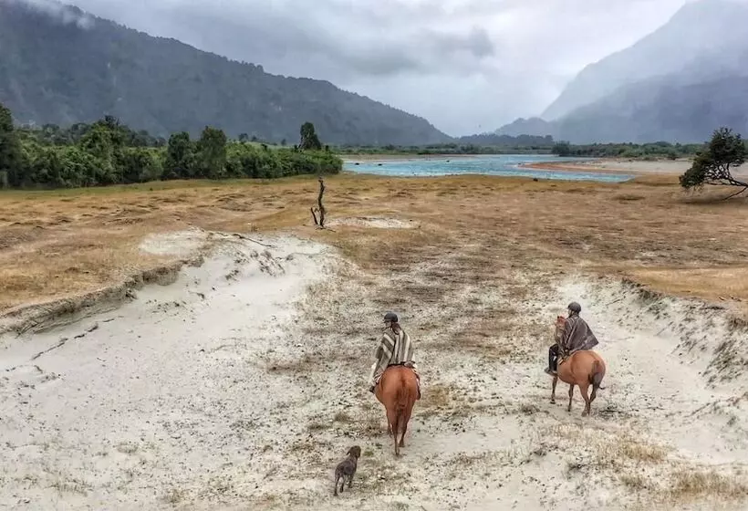 ホテル Barraco Lodge