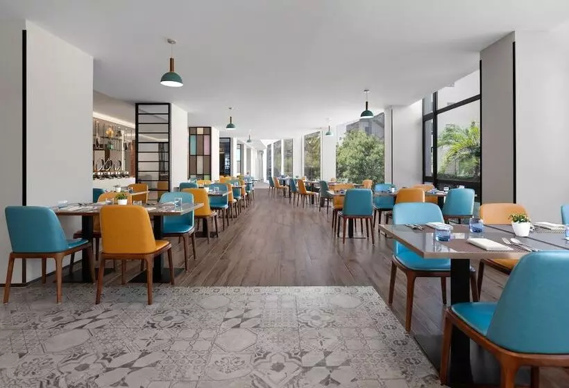 ホテル Four Points By Sheraton Boracay