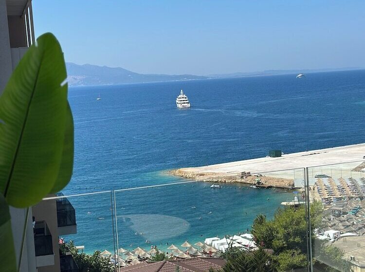 Dream Hotel Saranda