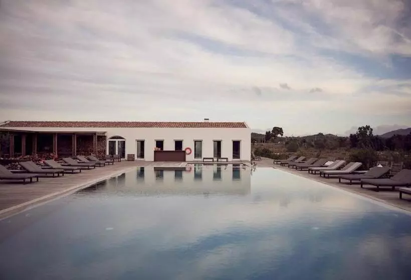 Craveiral Farmhouse By Belong Staying & Feeling