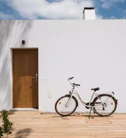 Craveiral Farmhouse By Belong Staying & Feeling