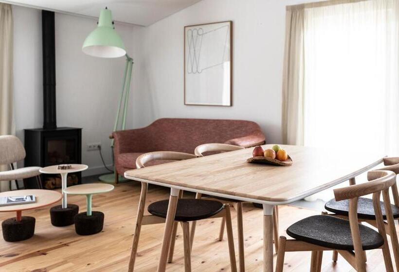 Craveiral Farmhouse By Belong Staying & Feeling