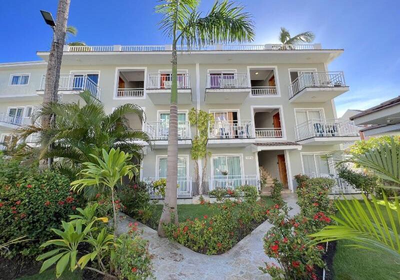 Hotel Deluxe Studios Playa Los Corales