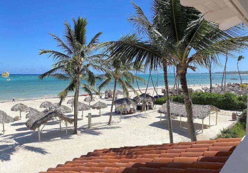 Hotel Deluxe Studios Playa Los Corales