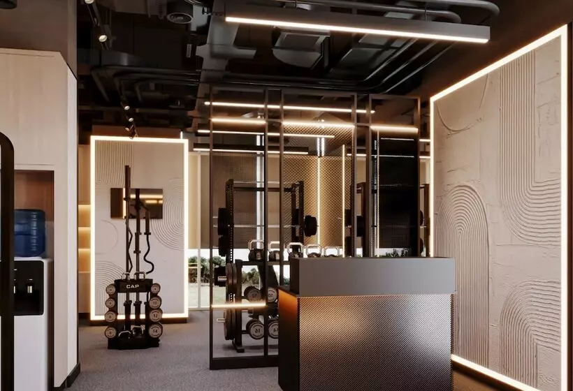 هتل Grand Millennium Business Bay