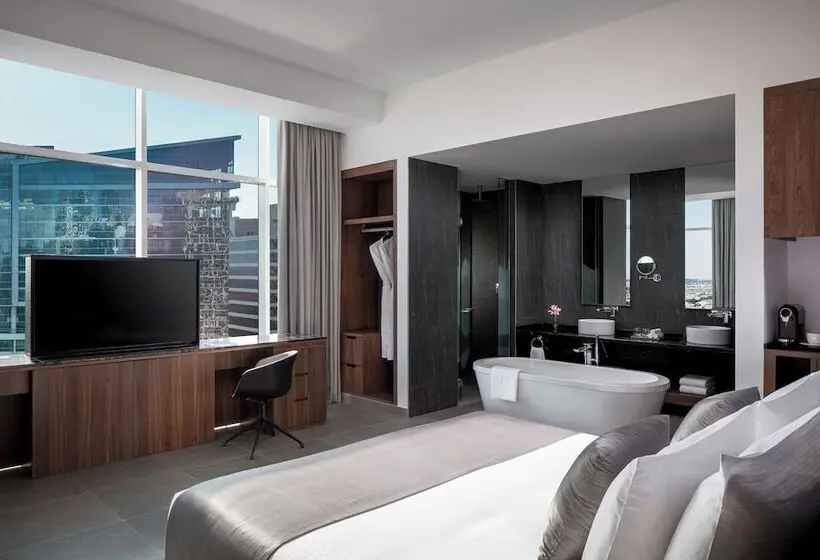 هتل Grand Millennium Business Bay
