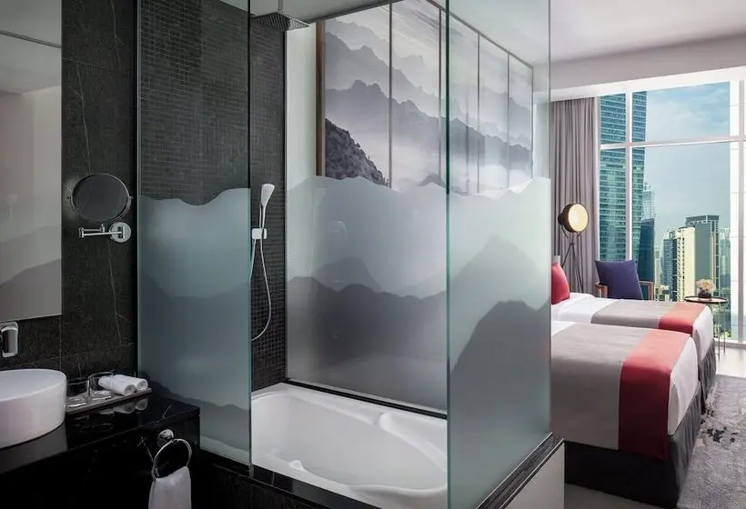هتل Grand Millennium Business Bay