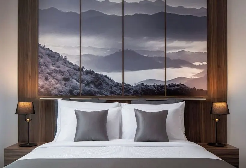 هتل Grand Millennium Business Bay