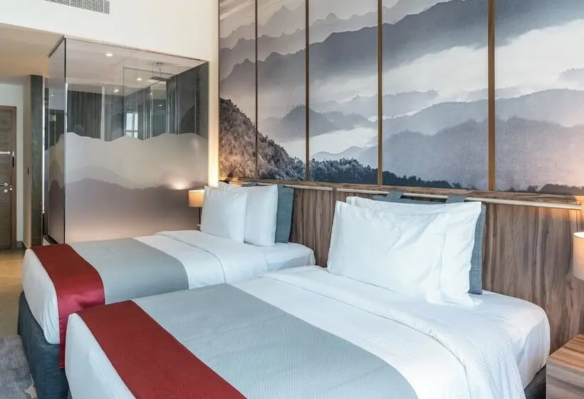 هتل Grand Millennium Business Bay