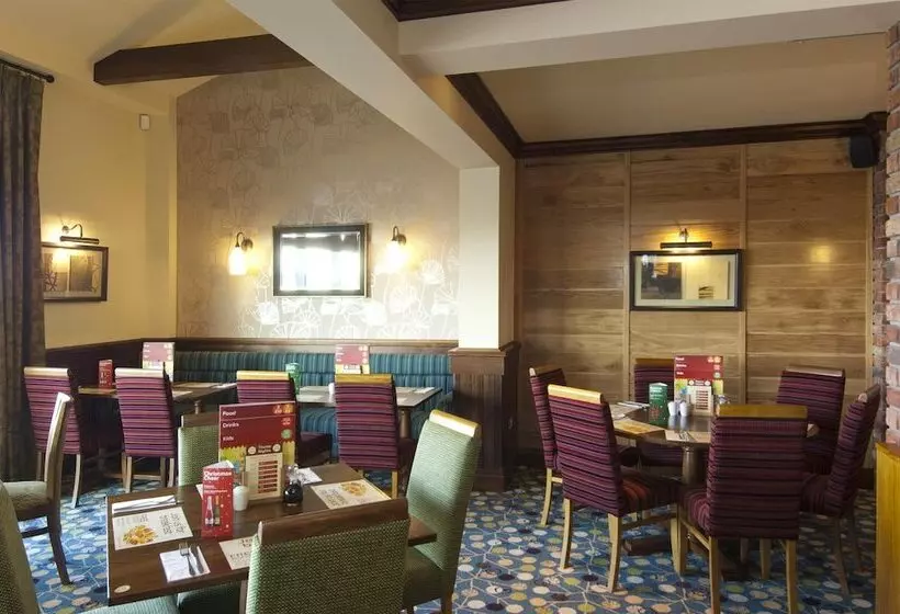 Hotelli Premier Inn Weston Super Mare   Seafront