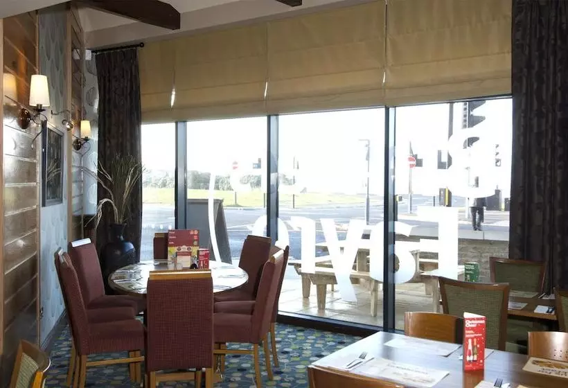 Hotelli Premier Inn Weston Super Mare   Seafront