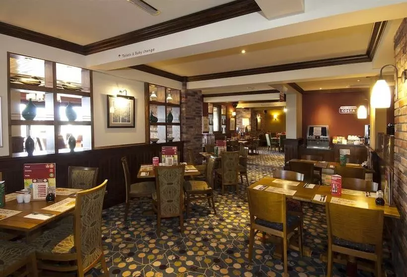 Hotelli Premier Inn Weston Super Mare   Seafront