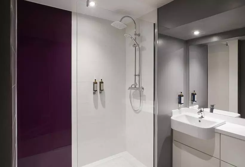 Hotelli Premier Inn Weston Super Mare   Seafront