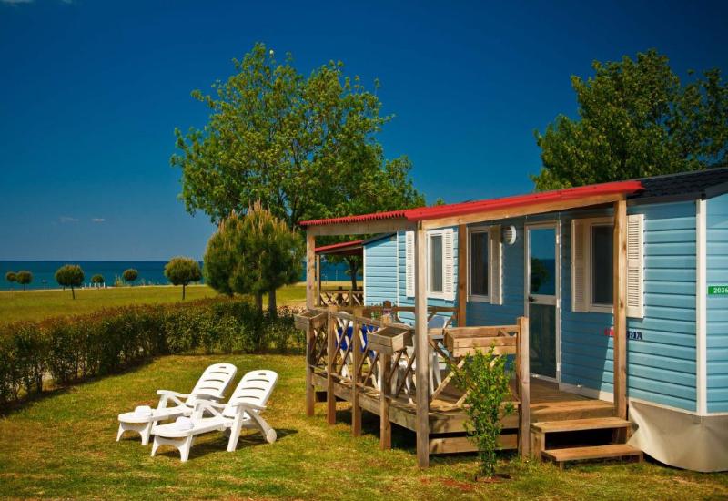 ホテル Camping Park Umag Mobile Homes