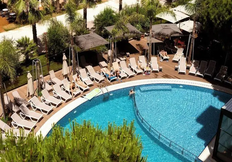 هتل Vm Resort Spa