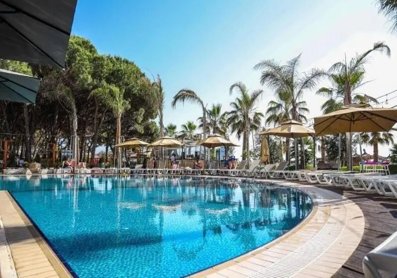 هتل Vm Resort Spa