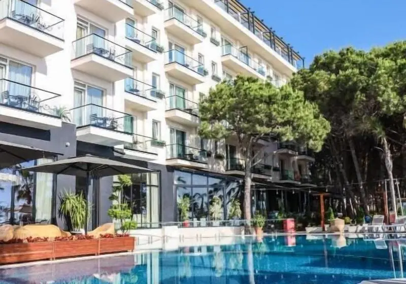 هتل Vm Resort Spa