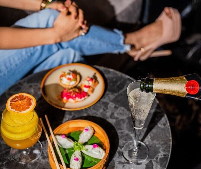 Hotel Hyatt Centric Juhu Mumbai