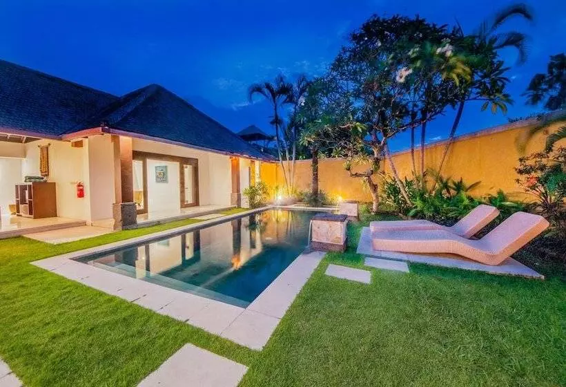 ホテル Nomad Hub Canggu Bali