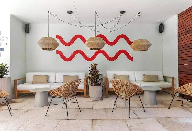 ホテル The Daydrift